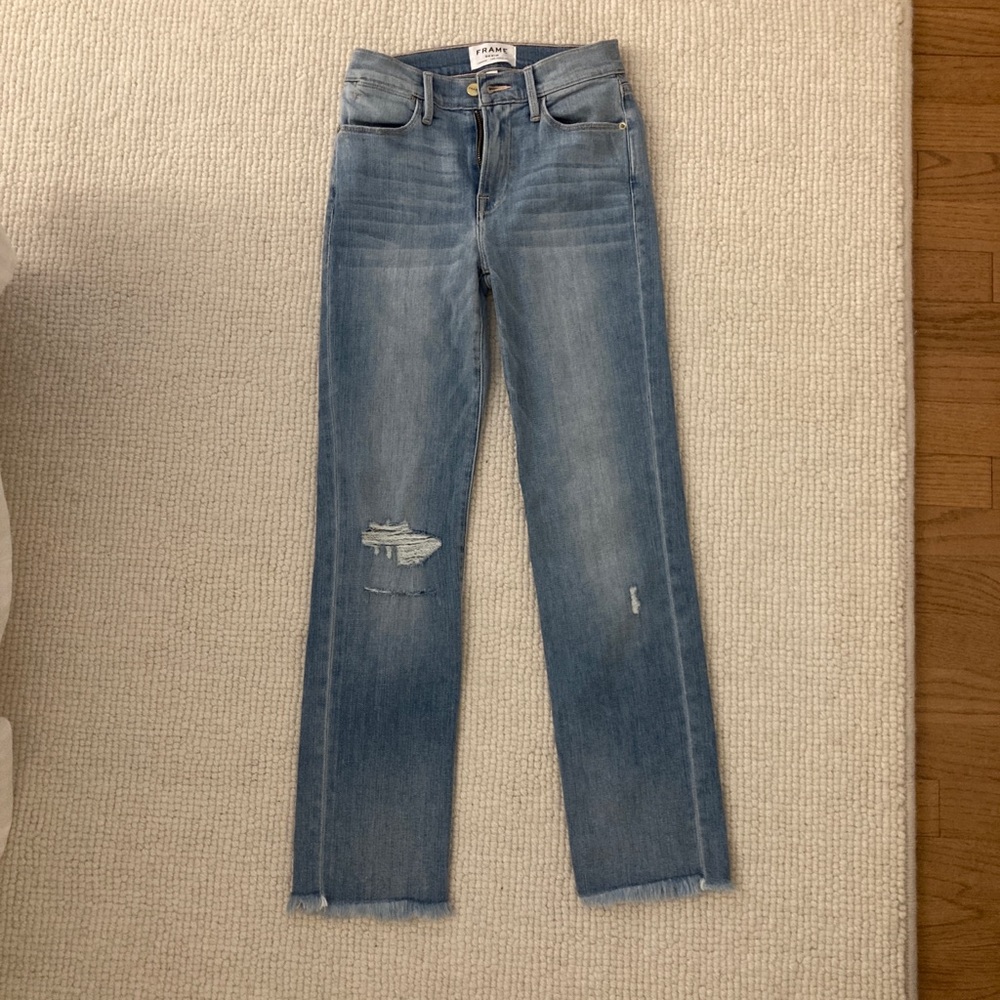 FRAME straight leg jeans size 25!! Worn only once!